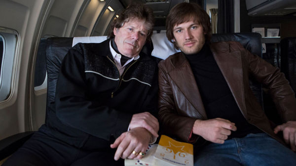 Alex Pettyfer Played Jerry Schilling In Elvis and Nixon Dorri Olds Writer Graphic Designer